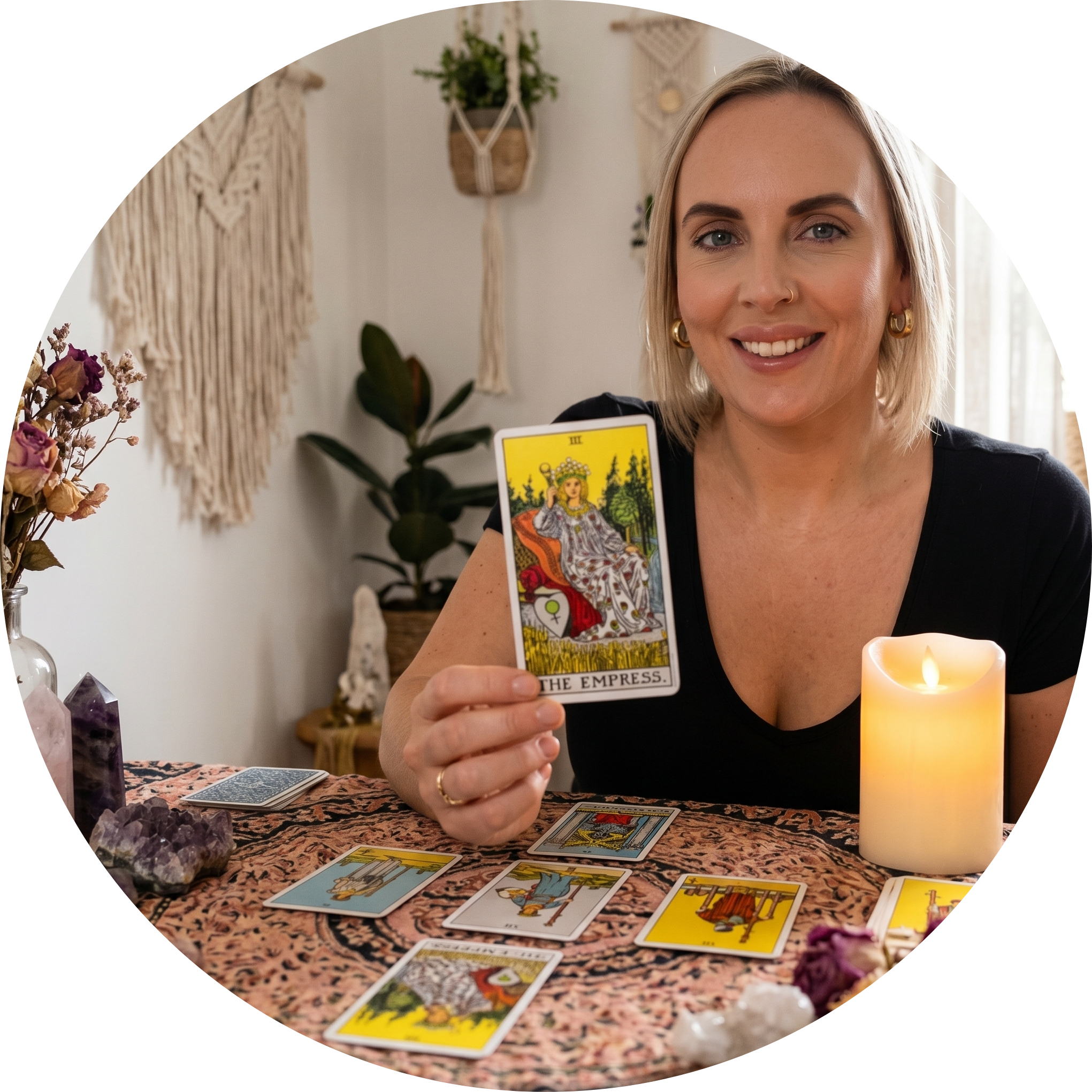 gemmalouise circular image on Moonlight Tarot website